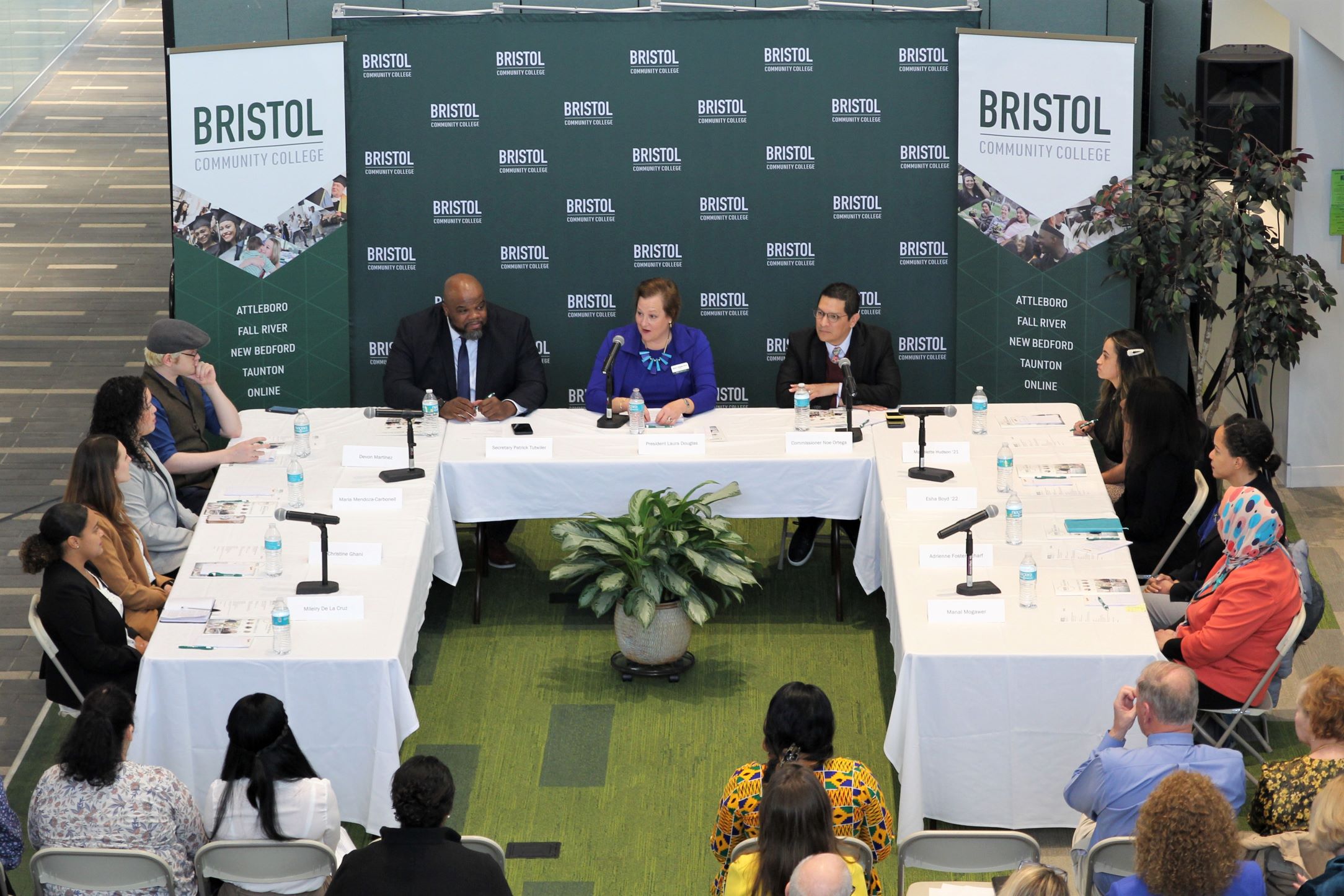 Secretary of Education Patrick Tutwiler, Commissioner of Higher Education Noe Ortega, President of Bristol Community College Laura L. Douglas and Bristol students participate in a roundtable discussion about MassReconnect and Student SUCCESS funds.