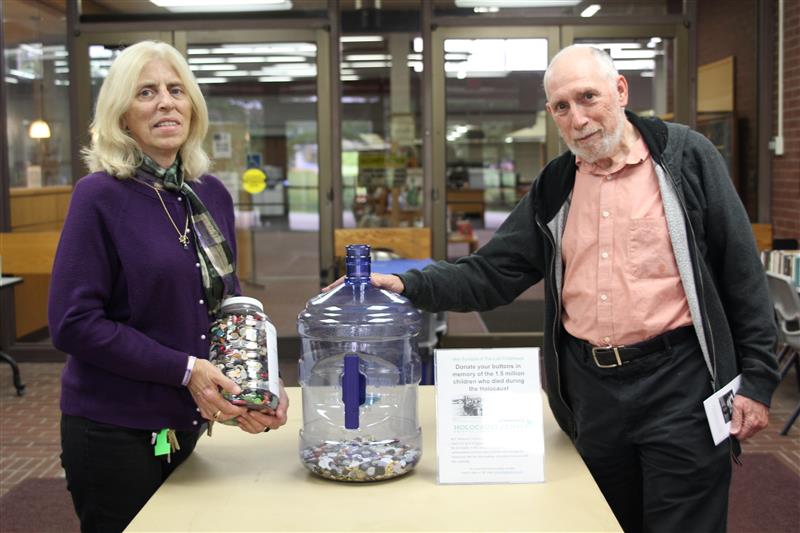 Linnell Dean and Ron Weisberger with the beginning of the button collection.